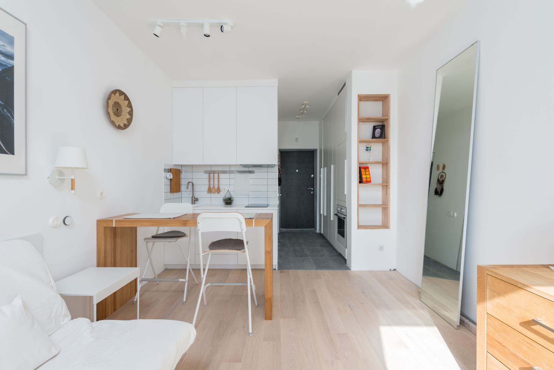 Airbnb and Short-Term Rental Turnover
